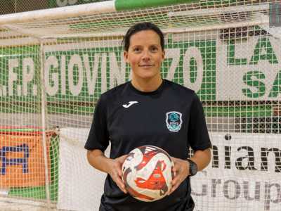 ... e su Susy Nicoletti, che al momento � la calciatrice pi� titolata del Paese, con ben 20 trofei nella sua bacheca personale